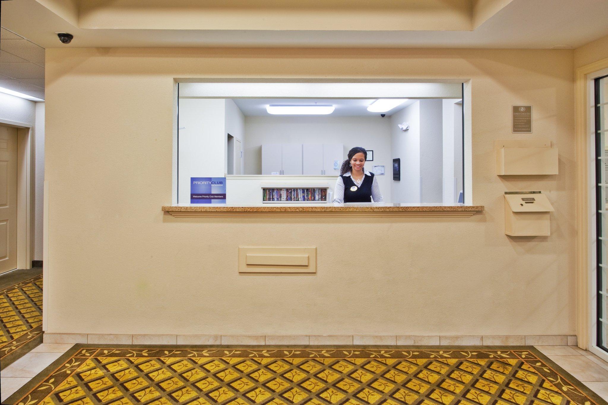 Candlewood Suites Warner Robins By Ihg Dış mekan fotoğraf